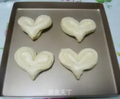 Make Heart-shaped coconut bag step 8