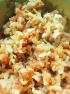 Make A cabbage bun step 5