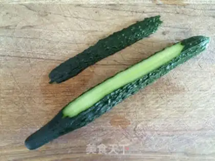 Make A cucumber puzzle step 6