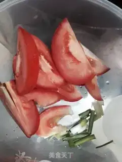 Make Tomato eggs step 0