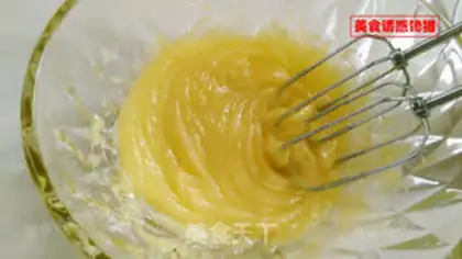 Make Homemade salad sauce step 4
