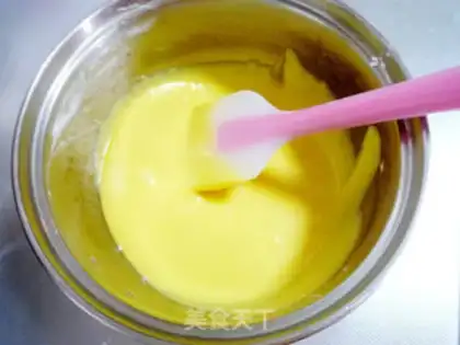 Make Pink pig cake step 6