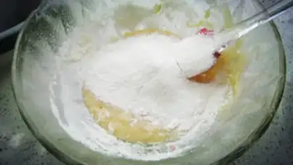 Make Onion hoof crackers step 2