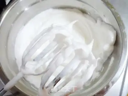 Make Pink pig cake step 10