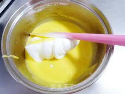 Make Pink pig cake step 11