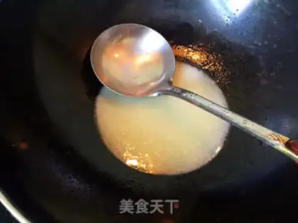 Make Pork shrimp soup step 2