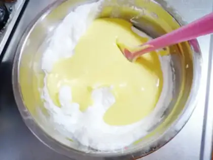 Make Pink pig cake step 13
