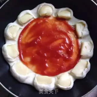 Make Chissy Seafood Pizza step 5