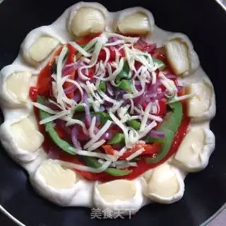 Make Chissy Seafood Pizza step 8