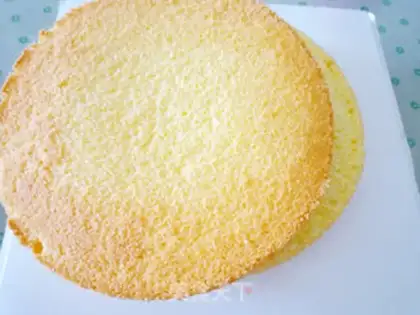Make Pink pig cake step 20