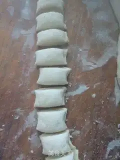 Make Small roll step 6