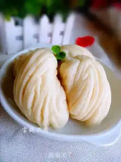 Make Small roll step 16
