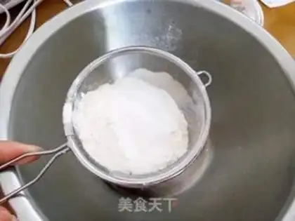 Make Heart cake step 2