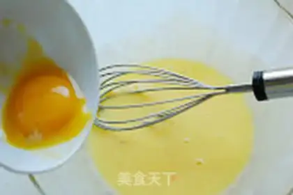 Make Sour cream tea cake step 4