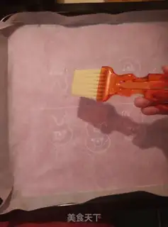 Make A giraffe roll step 1