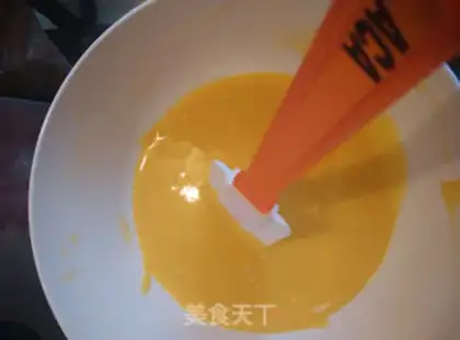 Make A giraffe roll step 6