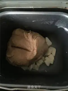 Make Red sugar raisin step 2
