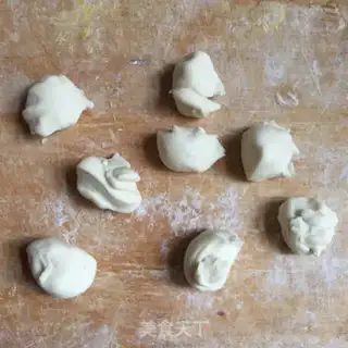 Make Panty buns step 2