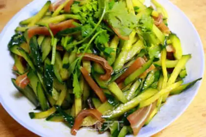 Make Pork ears with cucumbers step 3