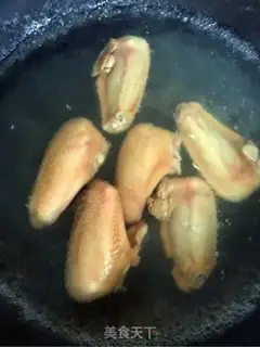 Make Coke chicken wings step 1