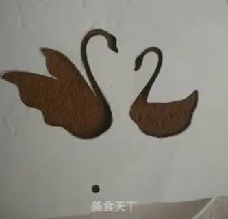 Make Swan Chifeng cake step 18