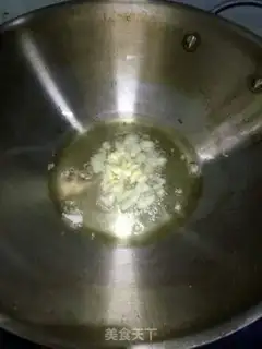 Make Chesty egg buns step 1