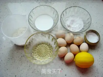 Make Strawberry omelet step 0