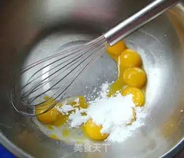 Make Strawberry omelet step 2