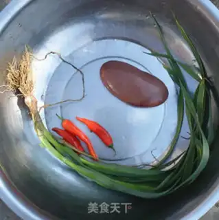 Make Chili garlic sprouts step 0