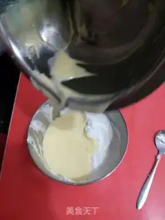 Make Bear Cake roll step 12