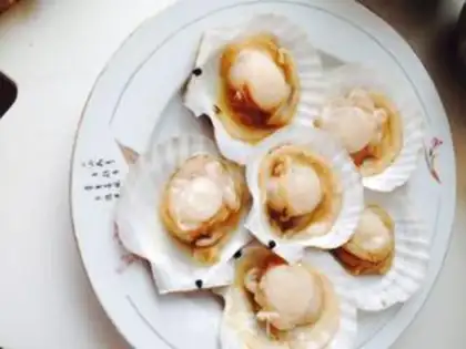 Make A garlic fan scallop step 0