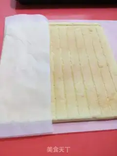 Make Bear Cake roll step 17