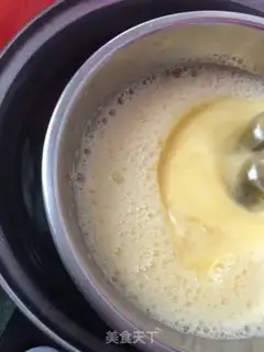 Make Cake lollipops step 1