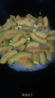 Make Pumpkin shrimp step 4