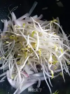 Make Sausage and blue noodles step 2