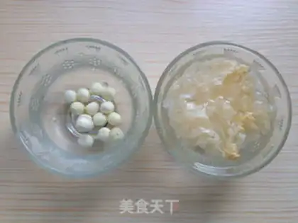 Make Soap horn, silver-eared lotion soup step 2
