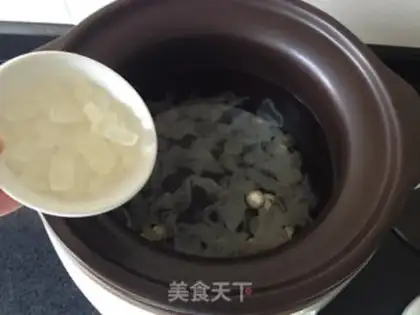 Make Soap horn, silver-eared lotion soup step 5