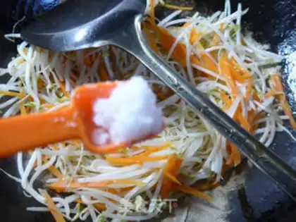 Make Carrot and green beans step 3