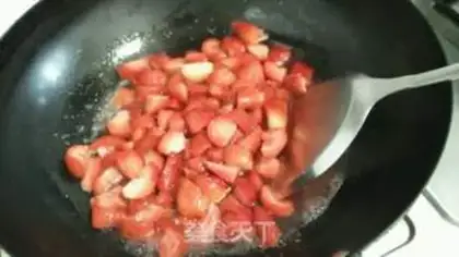 Make Homemade strawberry sauce step 4