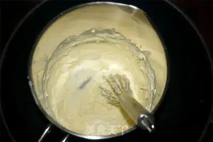 Make Little yellow cheesecake step 1
