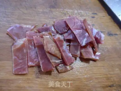 Make The ham and cabbage step 1
