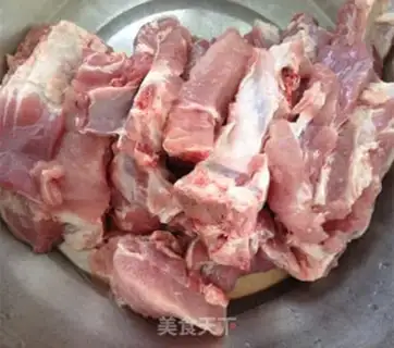 Make Powder rice varnished ribs step 1