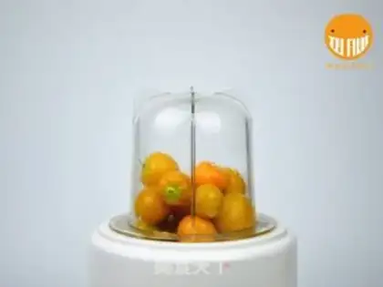 Make Cocktail girl juice step 1