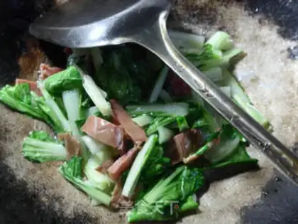 Make The ham and cabbage step 6
