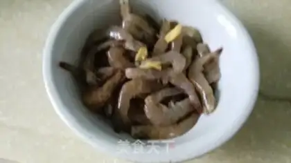 Make Spicy shrimp step 1