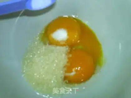 Make Tomato cake step 1