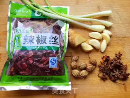 Make The special spicy duck step 1