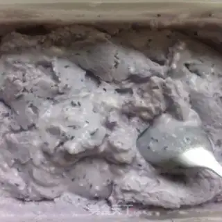 Make Blueberry ice cream step 6