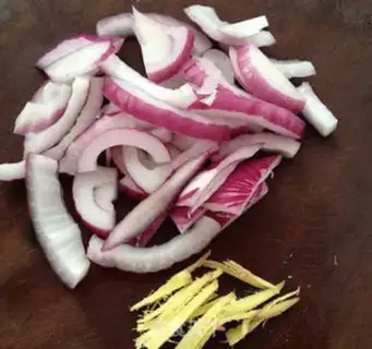 Make Pie pie with cashew nuts step 3