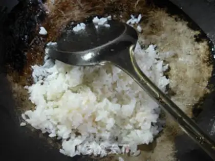 Make Egg pickles and rice step 1